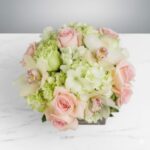 Elegant-Flower-Arrangement