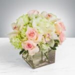 Elegant-Flower-Arrangement